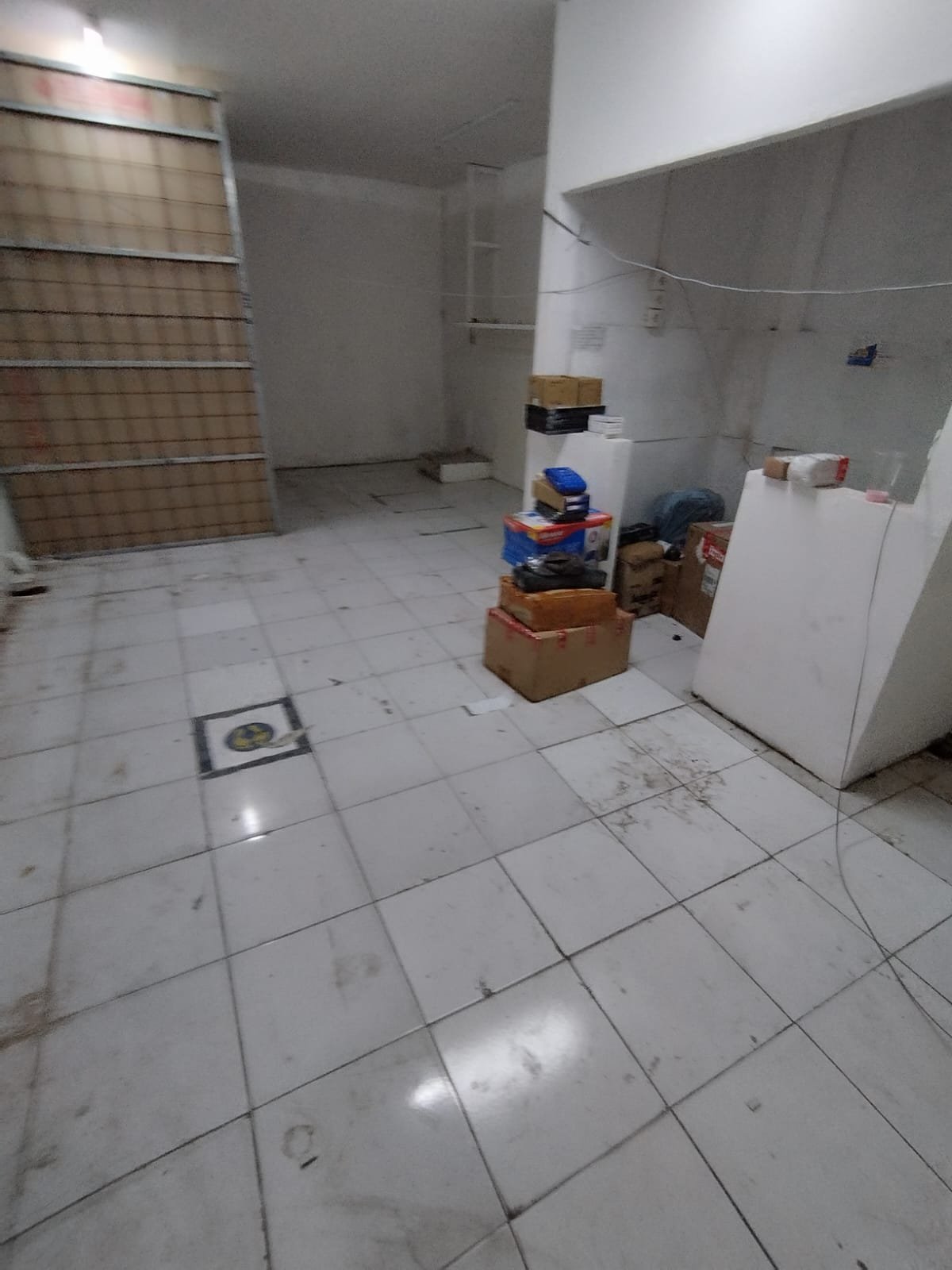 Before Pengerjaan bersih gudang di sidoarjo